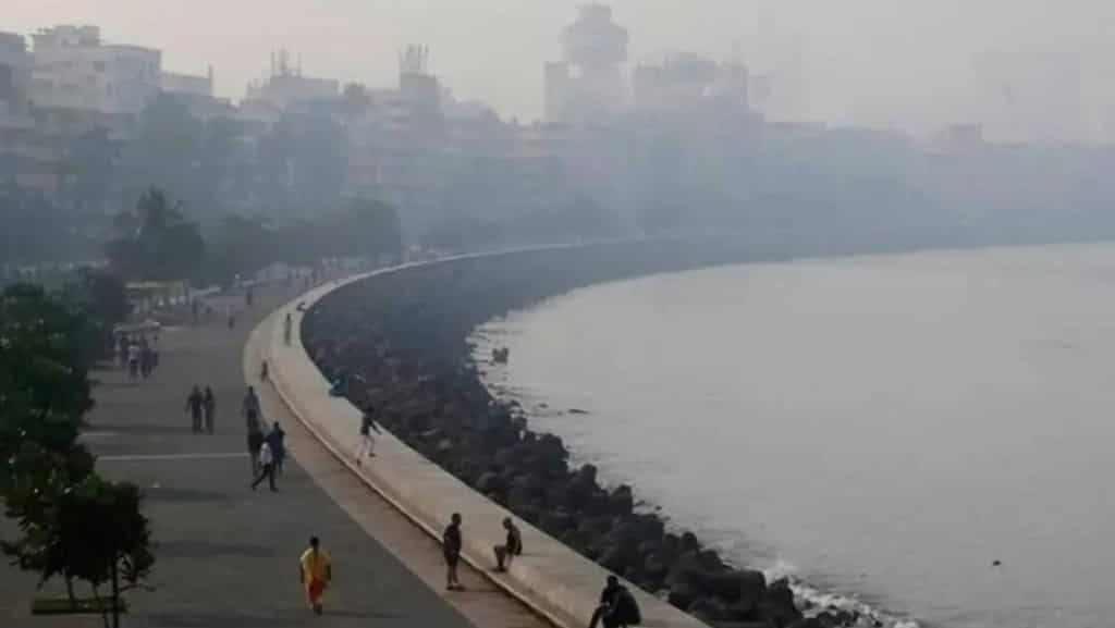 India: Temperature hits record high in Mumbai, for second time in March