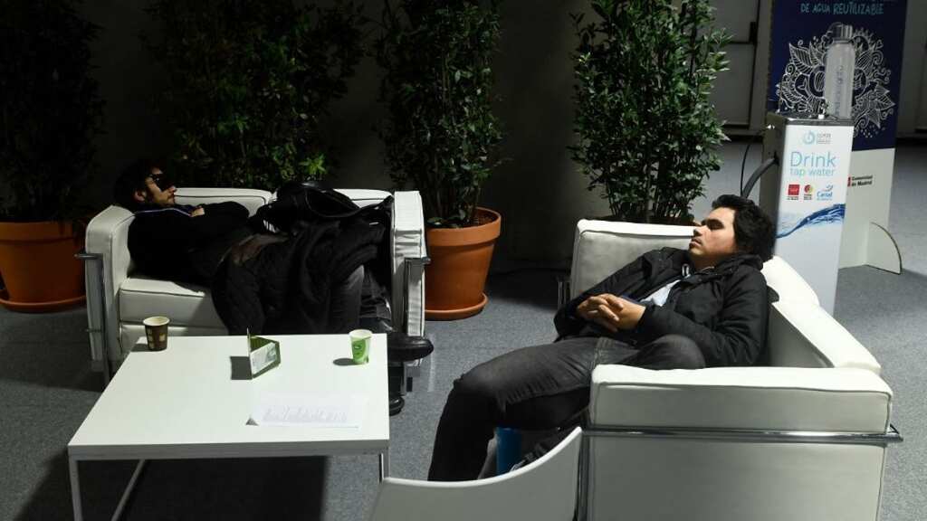 Lack of sleep in men linked with reduced effect of vaccine shot: Study