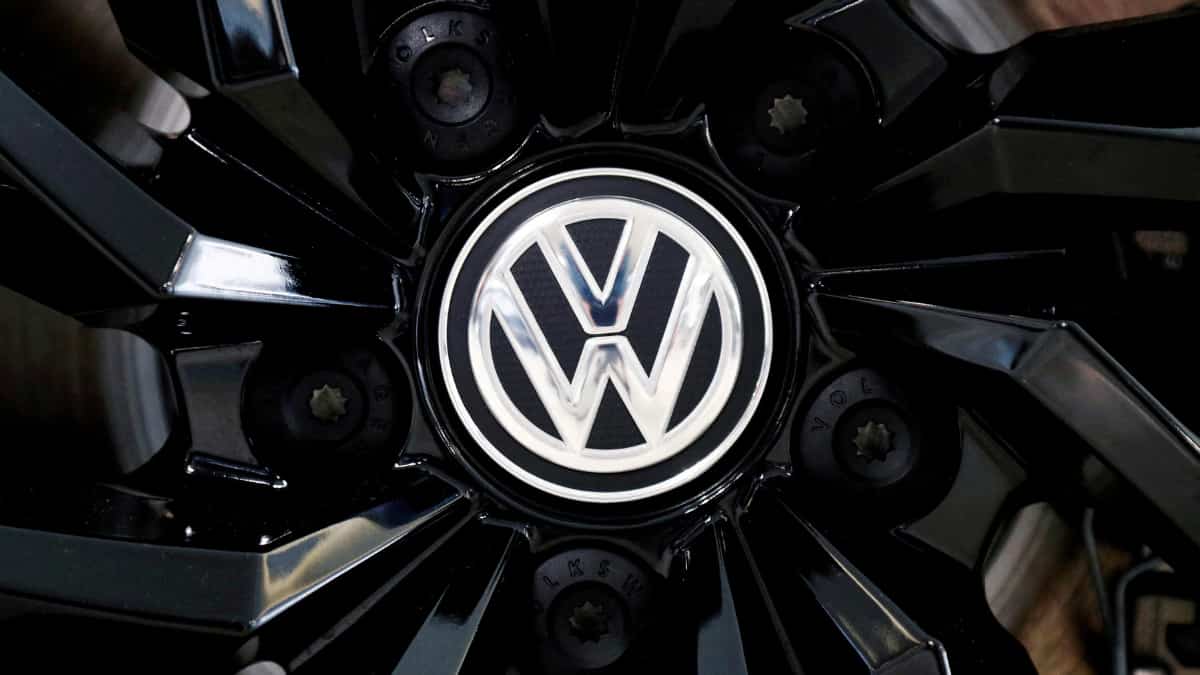 Volkswagen picks minerals-rich Canada for setting up first battery plant outside Europe
