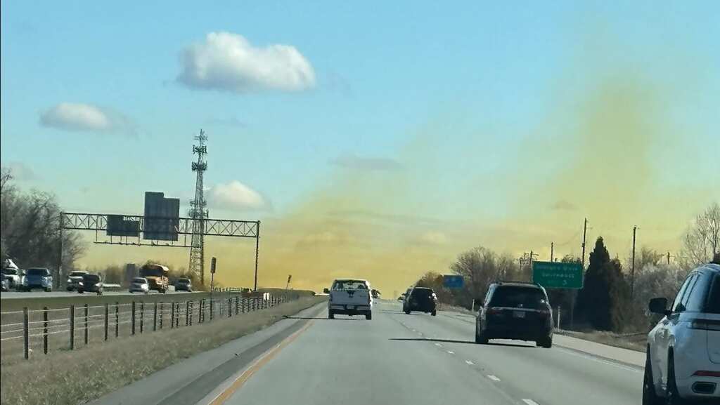 Indiana: Yellow chemical plume disperses in New Albany, investigation underway