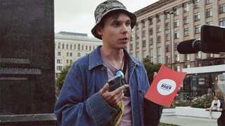 Trio in Moscow face up to 10 years in prison for anti-Russia poetry slamming Ukraine war