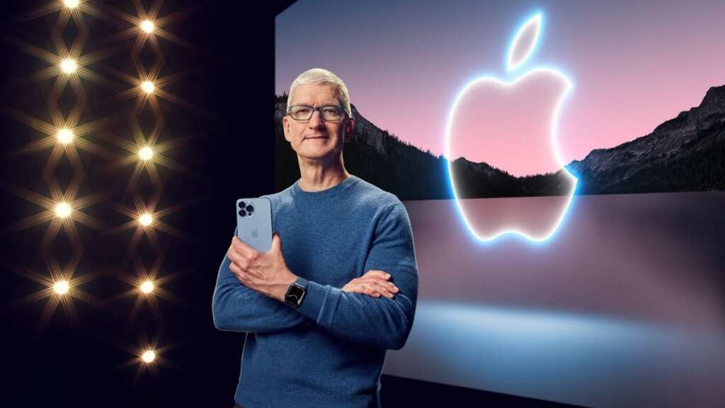 Apple freezes new hirings, delays promotions, bonus payments to cut costs