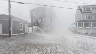 New York, New England partly buried under snow; flight disruptions continue