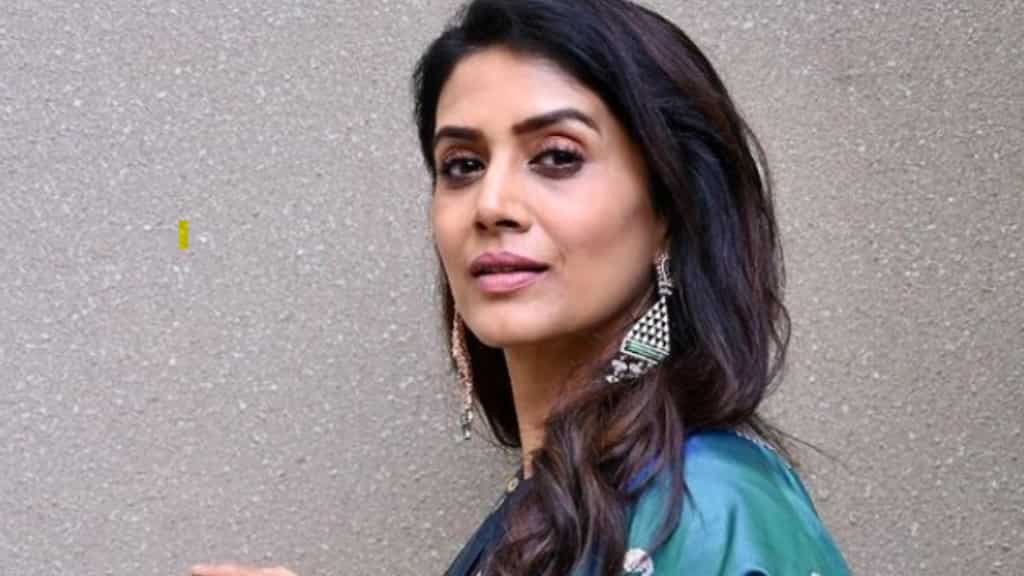 Sonali Kulkarni apologises for calling Indian women 'lazy': 'If unknowingly, I may have caused pain...'