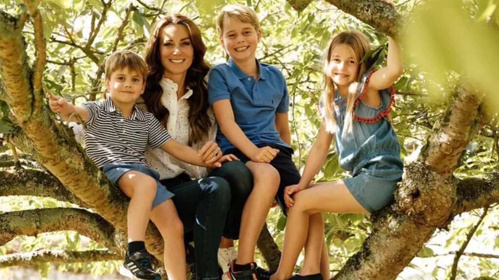 Kate Middleton shares adorable pictures with George, Charlotte and Louis on UK Mother's Day
