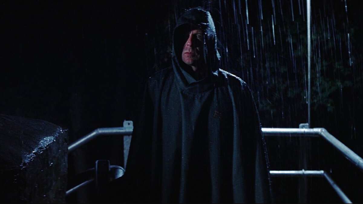 Unbreakable (2000)