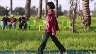 Iraq fashionistas champion climate-friendly vintage wear