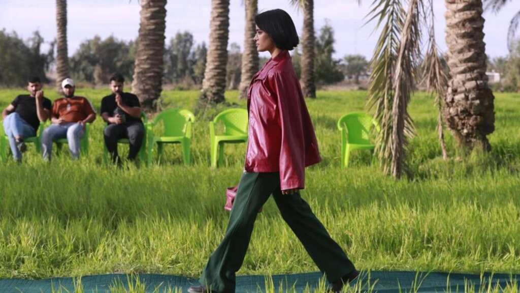 Iraq fashionistas champion climate-friendly vintage wear