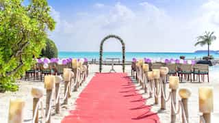 Expert shares key tips to plan destination wedding