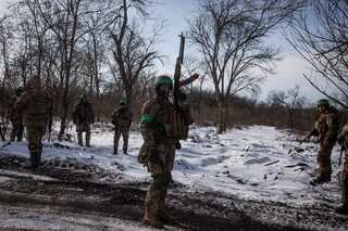 Russian troops losing momentum in Bakhmut battle as Ukraine puts up strong defence
