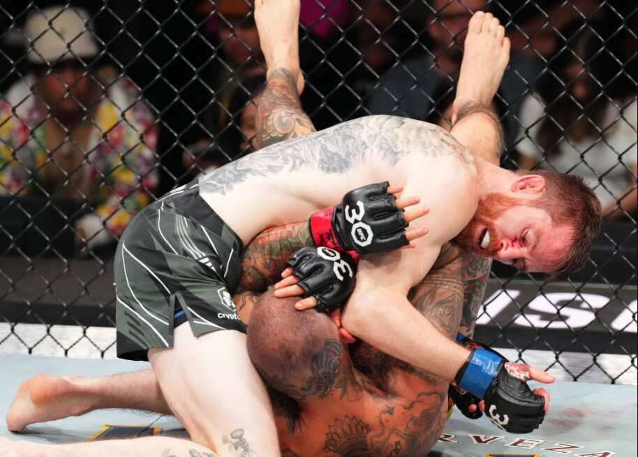 UFC Fight Night: Cory Sandhagen defeats Marlon Vera by spilt decision
