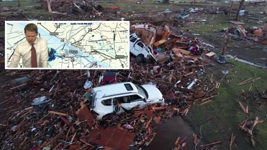 WATCH | Mississippi weatherman breaks down during news forecast of tornado destruction