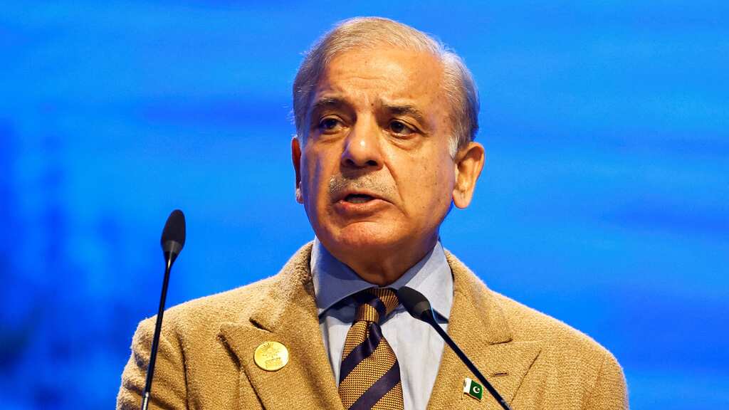 Pakistan PM Sharif criticises Pres Alvi for being 'blatantly partisan'; calls his letter a PTI 'press release'