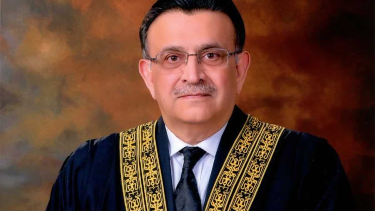 Pakistan judiciary turmoil: Govt introduces bill in parliament to curtail powers of Chief Justice