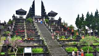 Russian tourist strips naked near Lord Shiva's abode in Indonesia; deported