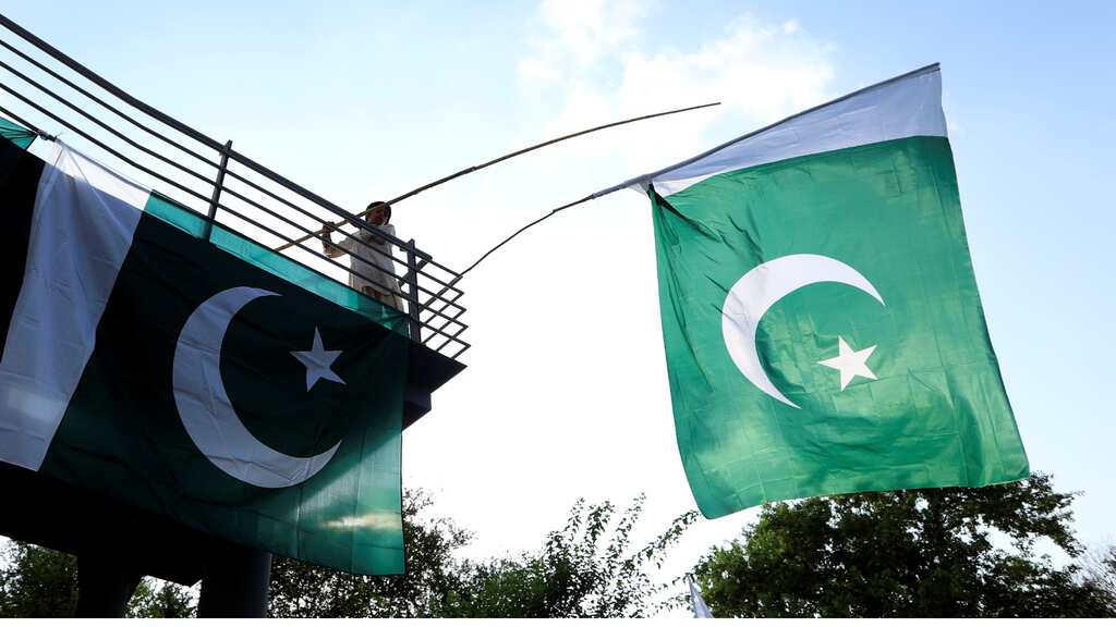 Pakistan government tables bill in parliament to limit chief justice's powers
