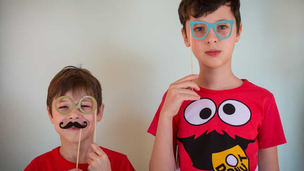 April Fools Day 2023: Try these craziest jokes and prank ideas with your sisters, brothers, friends and family