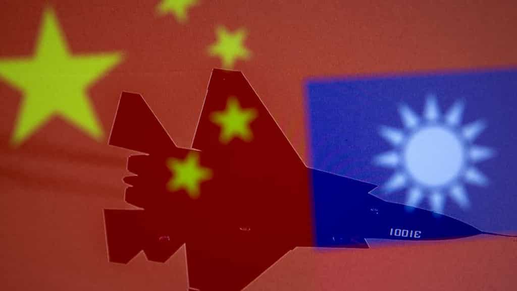 Chinese jets, drone crossed Taiwan Strait median line, says island’s defence ministry