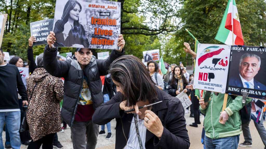 Women without hijab to be prosecuted ‘without mercy’, warns Iran’s judiciary chief