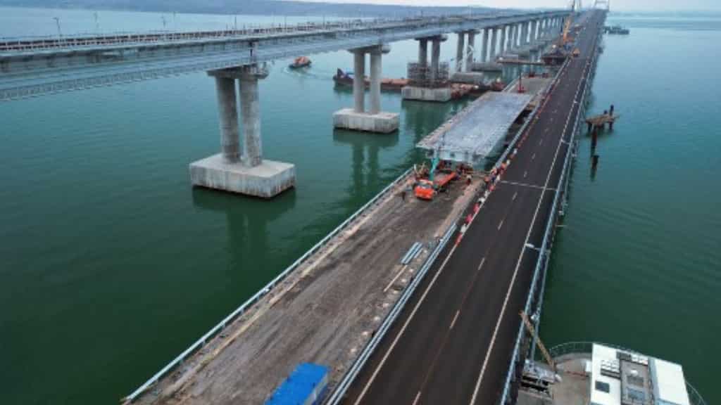 Crimea without Russia? A senior Ukrainian official puts forward a plan
