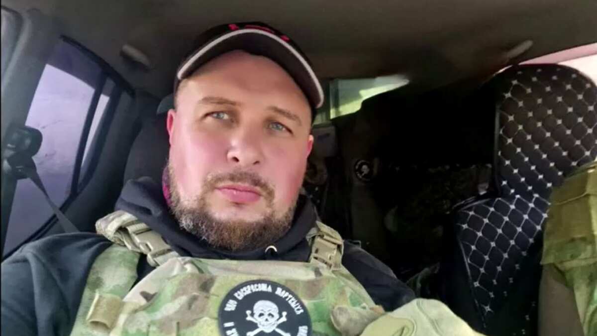 St Petersburg cafe blast kills popular Russian military blogger Vladlen Tatarsky
