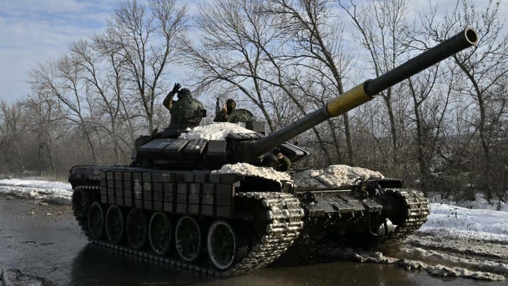 Ukraine says still 'holding' Bakhmut after Wagner claims its 'legal capture'