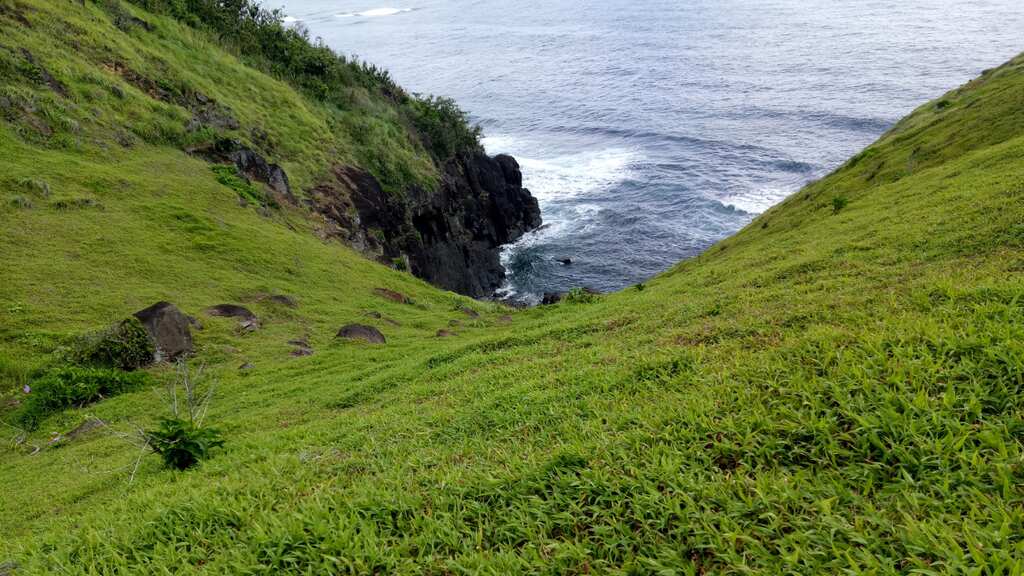 Remote Philippine island hit by shallow 6.2 magnitude quake, tsunami warning issued