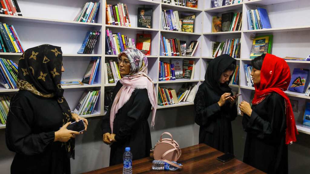 Taliban's order blocks Afghan women staff from work, says UN
