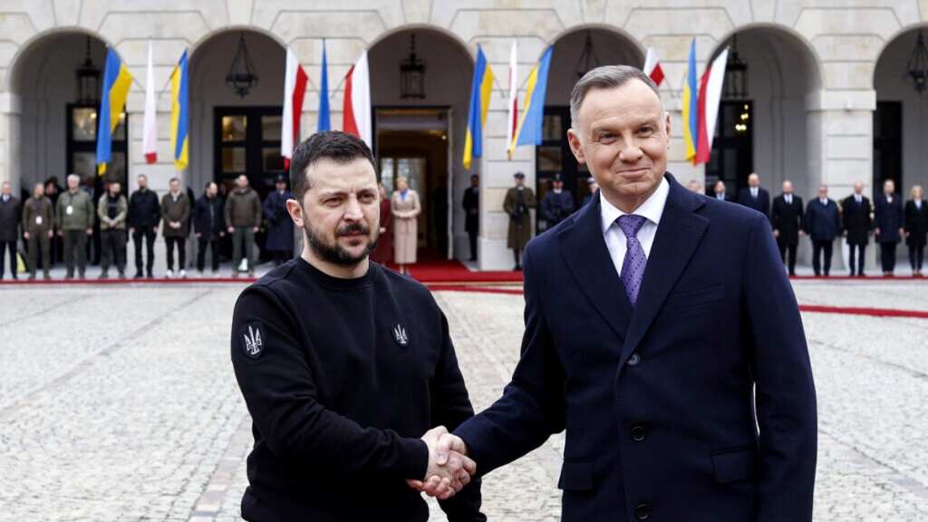 In Poland, Zelensky receives highest honour and a promise involving Warsaw's remaining fleet of MiG-29