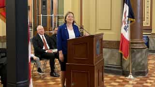 US: Iowa won’t pay for rape victims’ abortions, emergency contraceptives