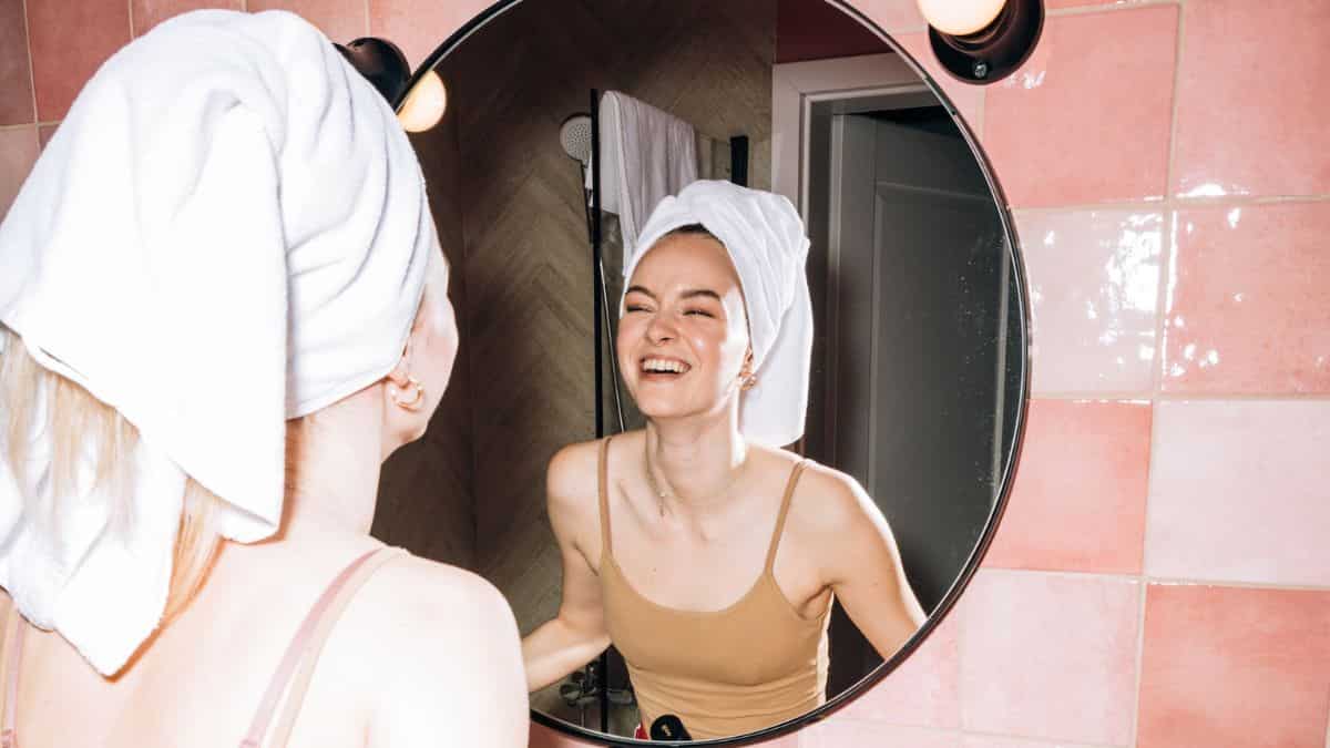 Doctor suggests tips to protect skin from heatwaves in summer | Exclusive Doctor suggests tips to protect skin from heatwaves in summer | Exclusive