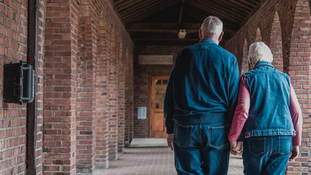 Unsure about marriage? Study indicates it might protect you from dementia in your old age