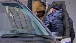 Kremlin denies Vladimir Putin personally approved arrest of WSJ reporter