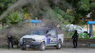 Mexico: Gunmen storm into resort, kill seven, including 7-year-old child