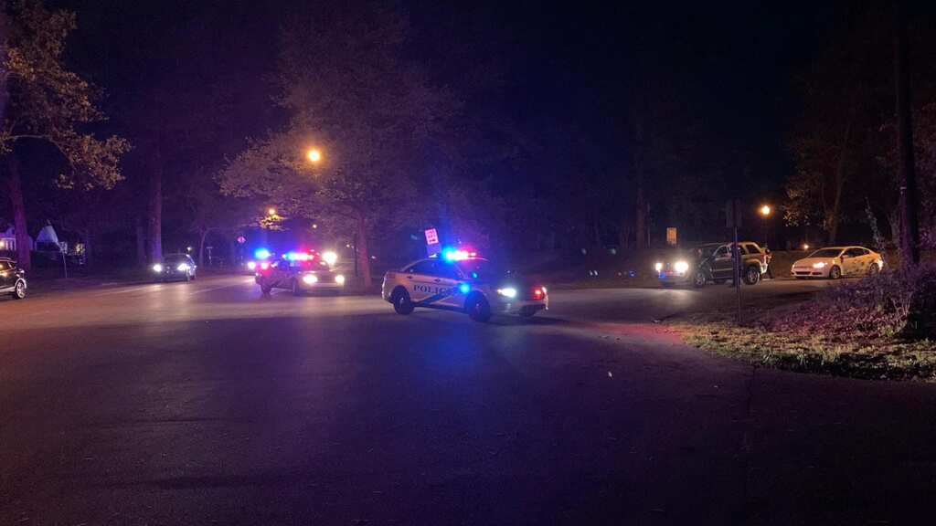 Six shot, two dead in another shooting in Louisville, Kentucky