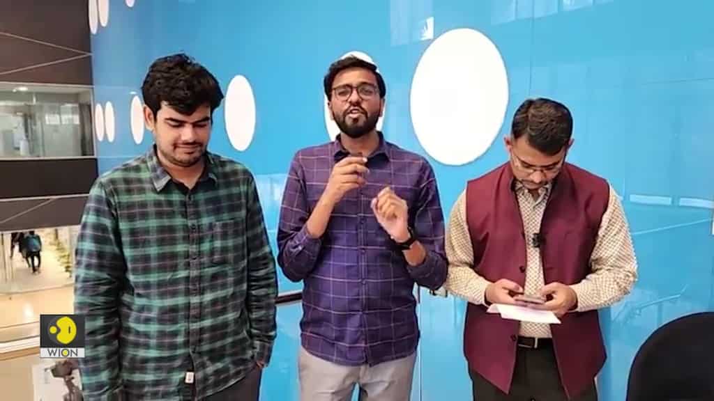 Liverpool crush Leeds 6-1 to keep season alive