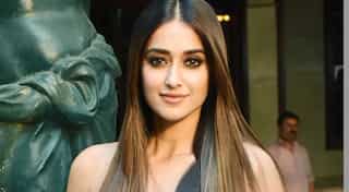 Ileana D'Cruz is pregnant, shares pictures
