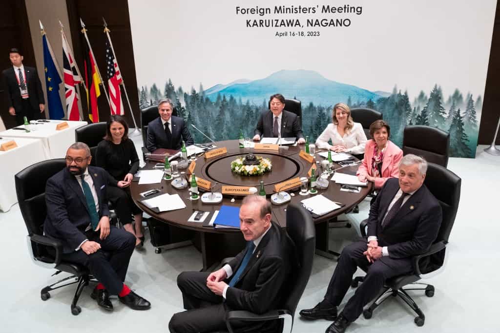 G7 countries issue stern warning to those aiding Russia in Ukraine war G7 countries issue stern warning to those aiding Russia in Ukraine war