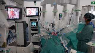 Spanish hospital performs first successful robotic lung transplant