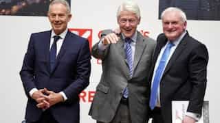 Northern Ireland peace brokers urge unionists to return to power-sharing