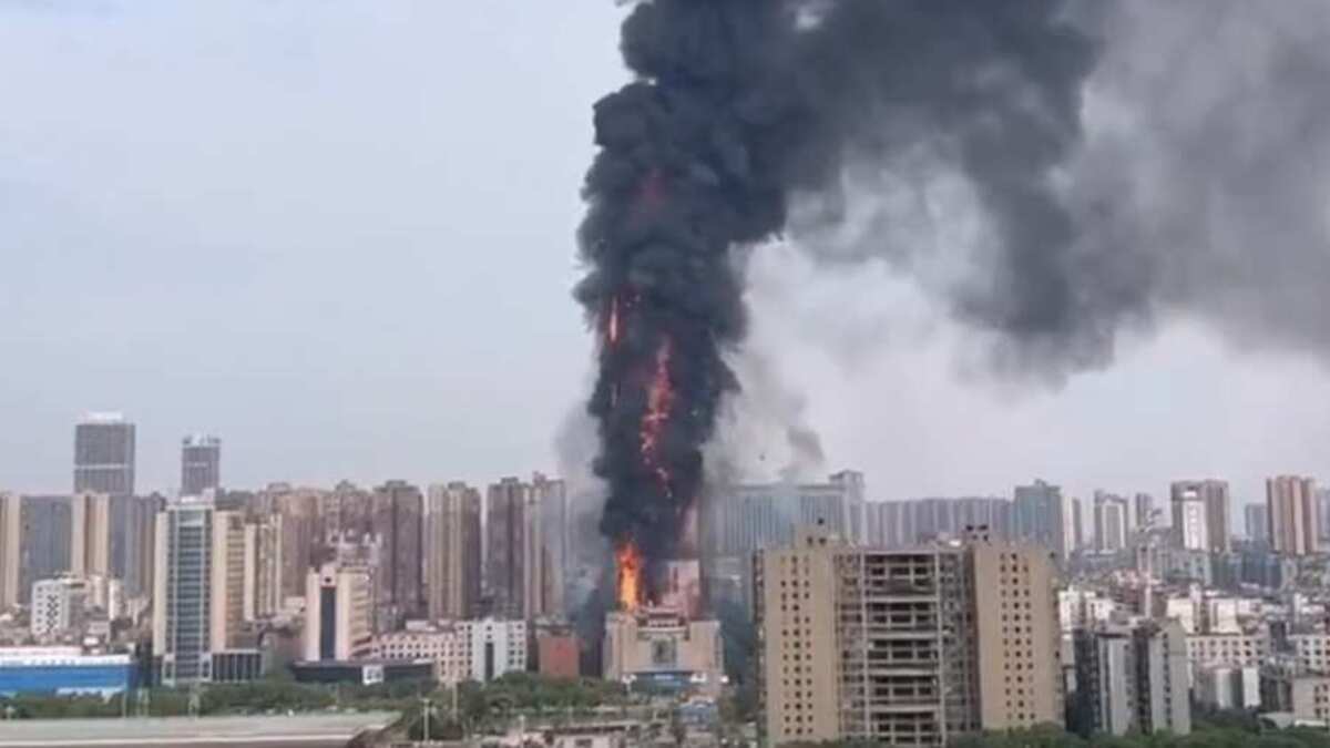 At least 21 killed, over 70 evacuated after fire in Beijing hospital: Reports At least 21 killed, over 70 evacuated after fire in Beijing hospital: Reports