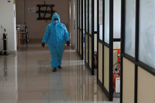 India sees hike in daily Covid tally with 10,542 new cases