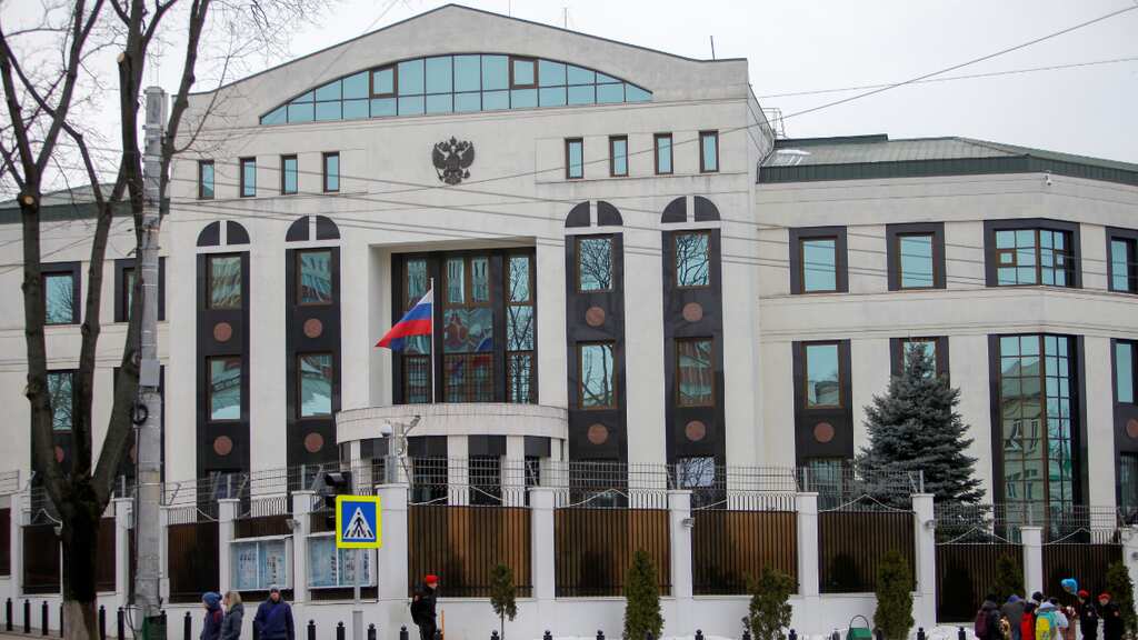 Moldova summons Russian ambassador to fire embassy staffer after altercation with border guards