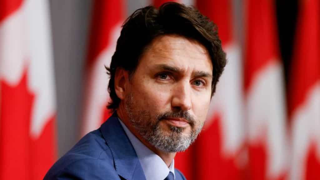 Canada: Immigration in limbo as federal strike nears third week