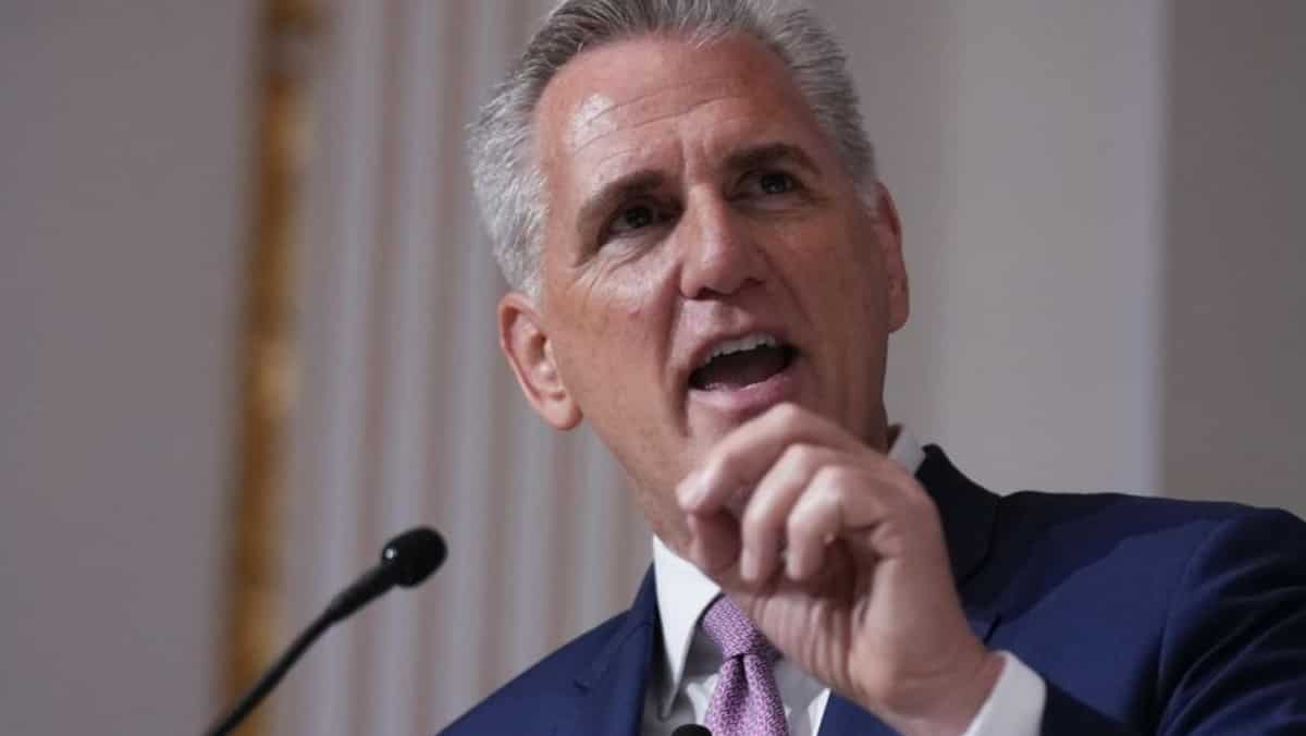 Republican McCarthy unveils plan to lift US debt ceiling, cut spending Republican McCarthy unveils plan to lift US debt ceiling, cut spending