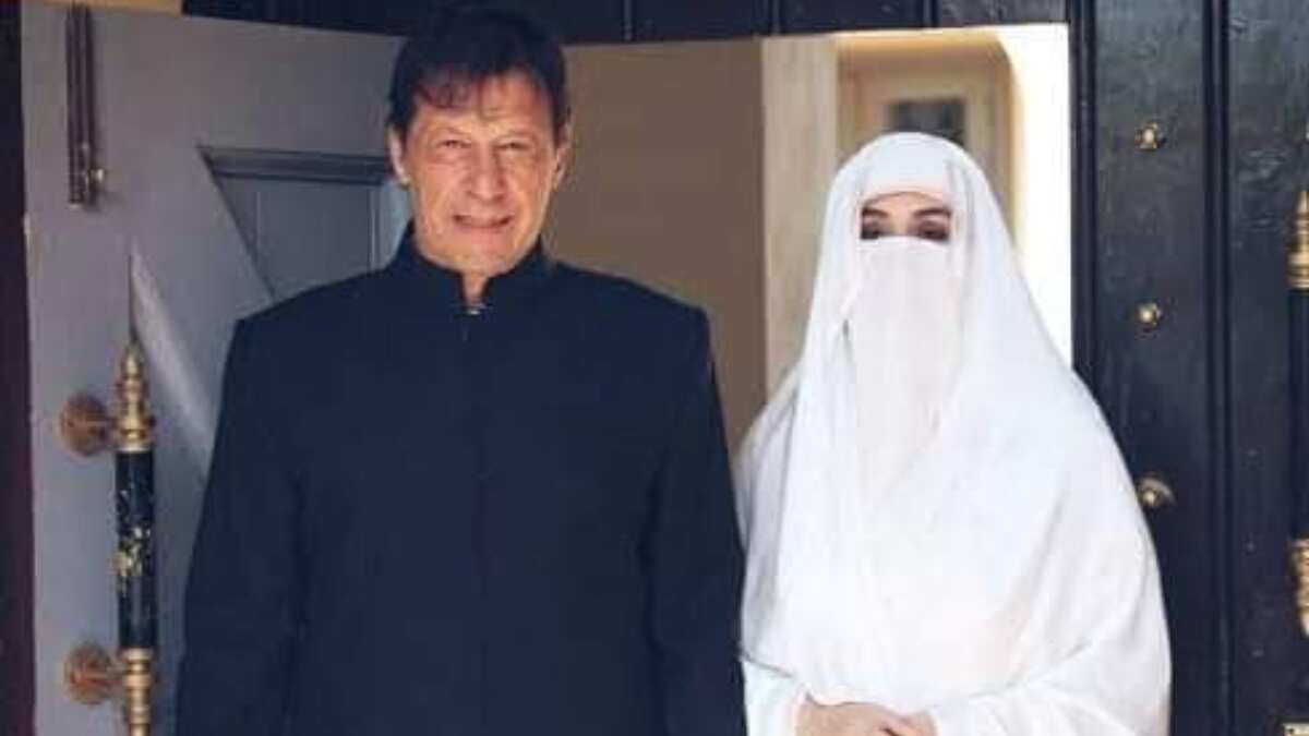 Pakistan: Bushra bibi warns authorities against another operation on Zaman Park during Eid al-Fitr holidays Pakistan: Bushra bibi warns authorities against another operation on Zaman Park during Eid al-Fitr holidays