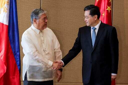 Chinese FM holds bilateral talks with Philippine counterpart amid Philippines-US war games