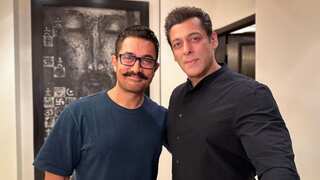 Salman Khan, Aamir Khan are celebrating Eid together; see viral pic