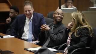 US: Two men wrongly imprisoned for 17 years declared innocent; to receive $900k in compensation