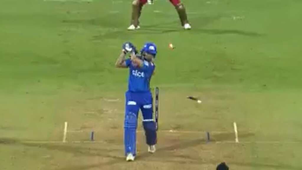 IPL 2023: Arshdeep Singh's double jolt to Mumbai Indians cost THIS staggering amount | Know More